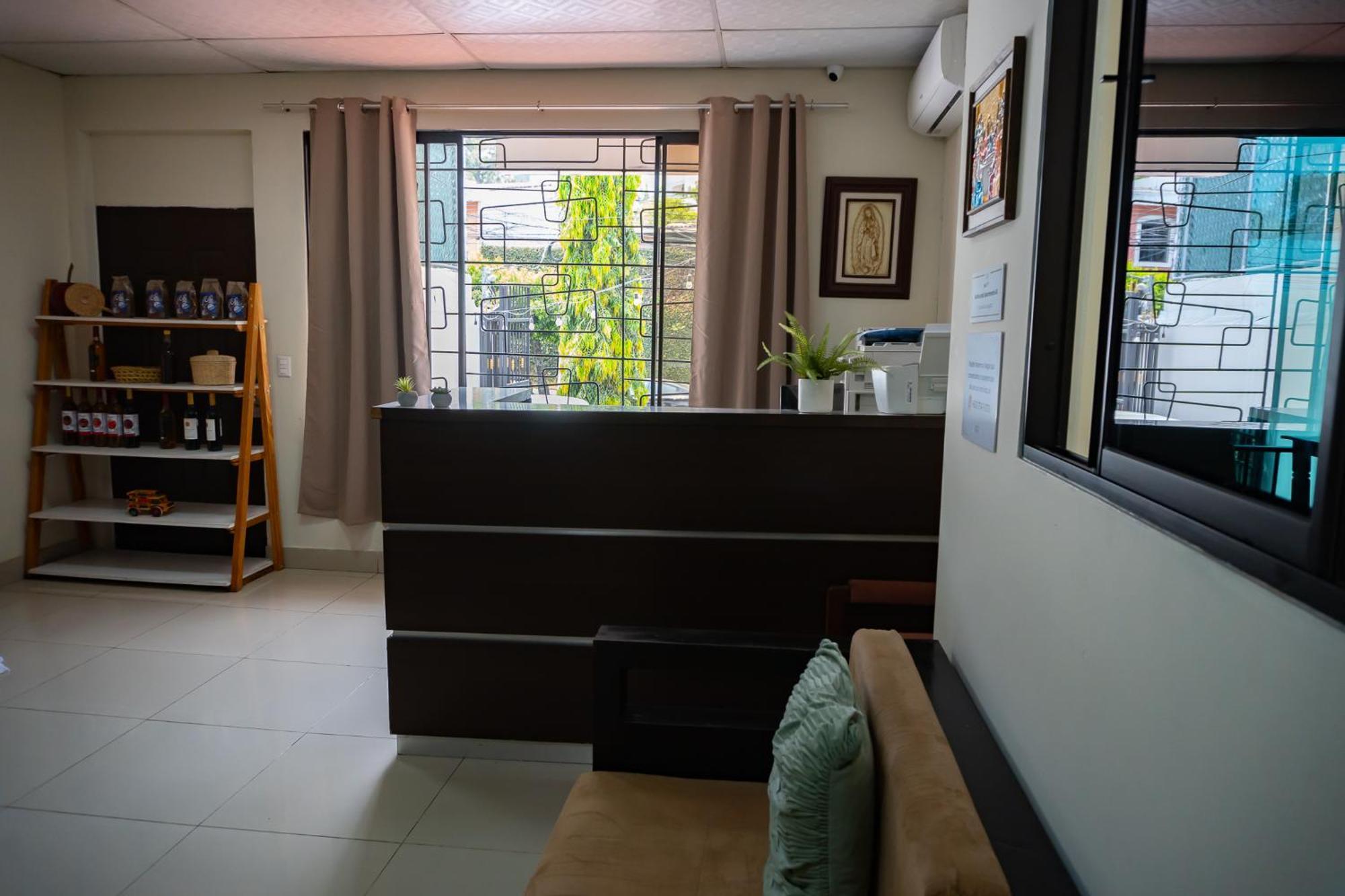Hotel La Capilla - Suites & Apartments San Benito San Salvador Zewnętrze zdjęcie