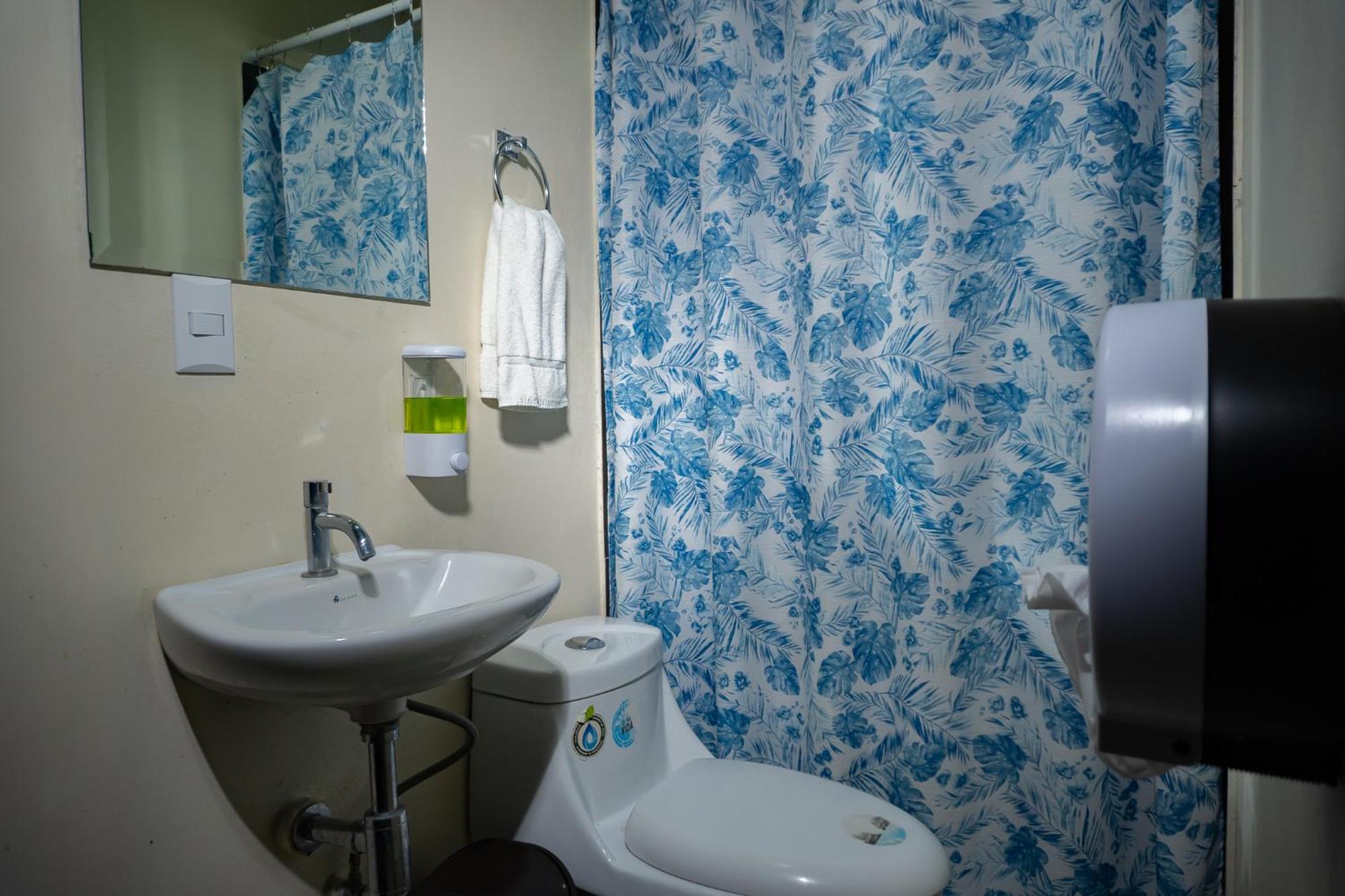 Hotel La Capilla - Suites & Apartments San Benito San Salvador Zewnętrze zdjęcie